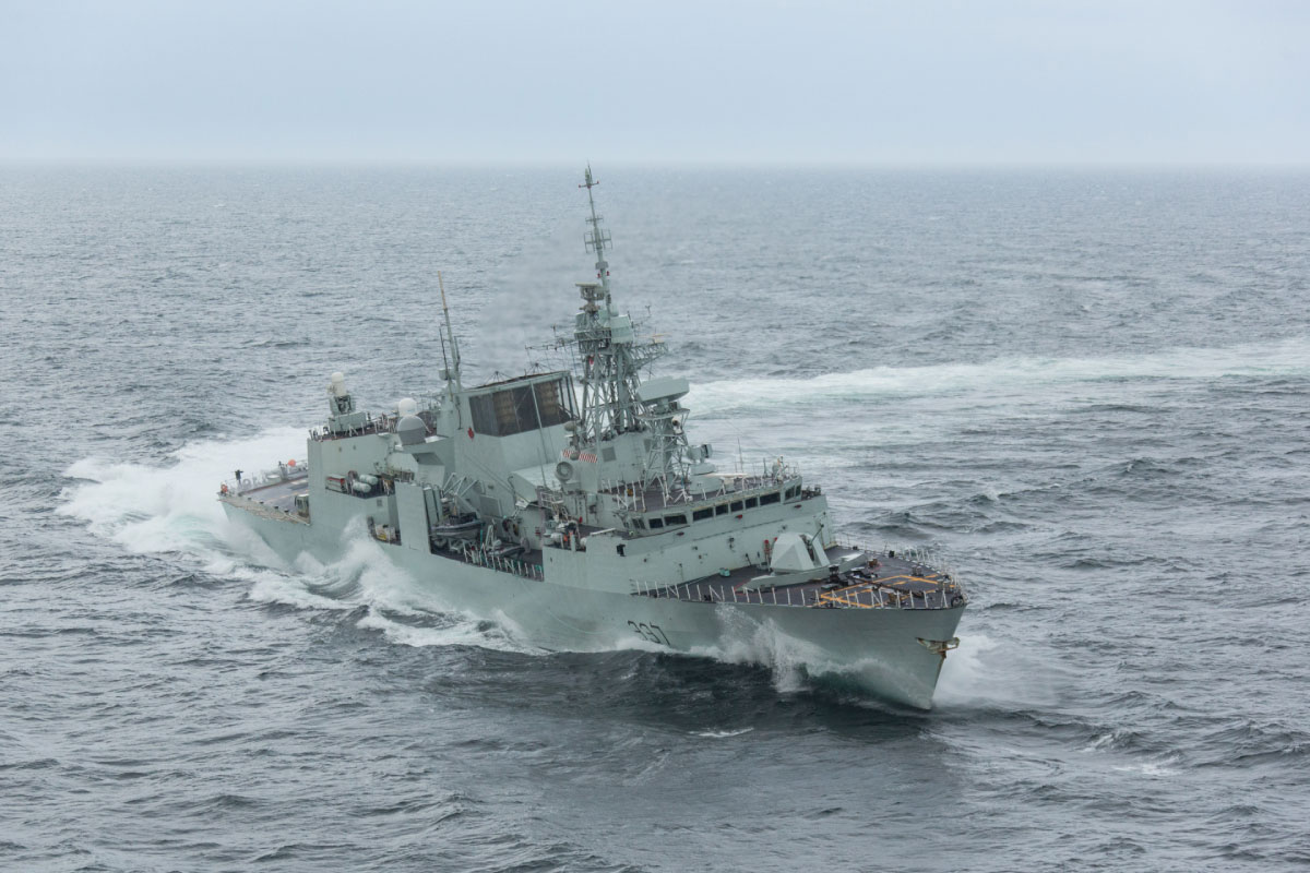 canadian-navy-kingston-class canadian-navy-kingston-class